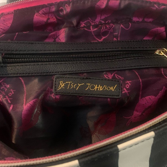 Betsey Johnson Purse Backpack - Picture 5 of 5